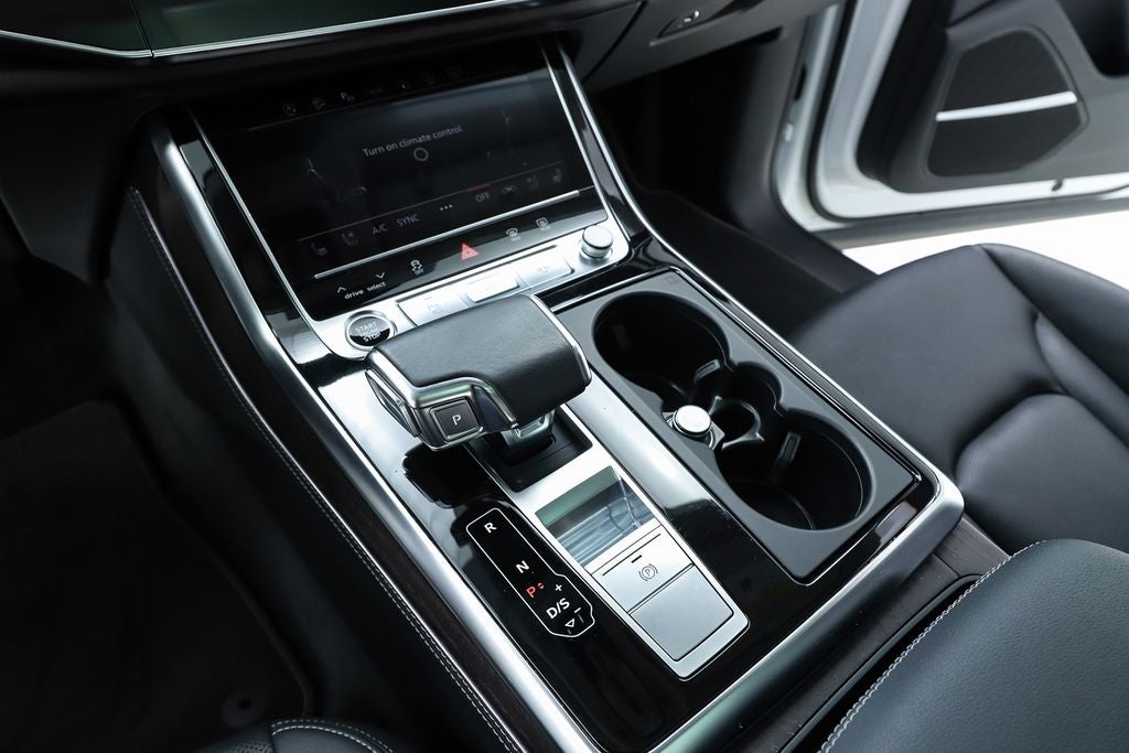 2023 Audi Q8 55 Prestige quattro
