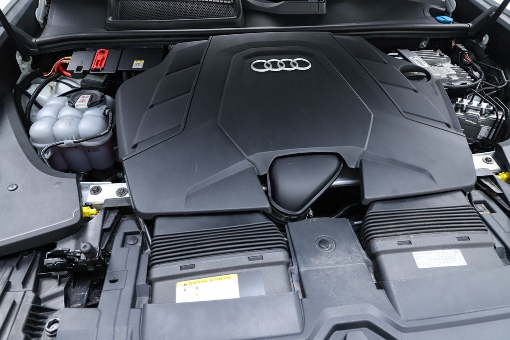 2023 Audi Q8 55 Prestige quattro