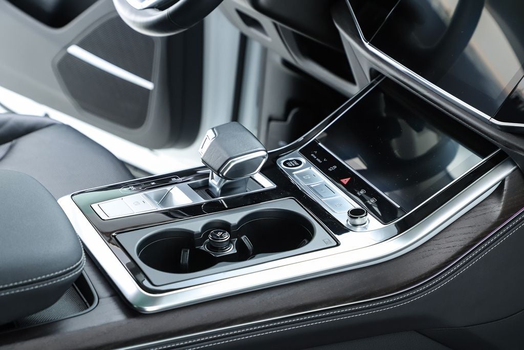 2023 Audi Q8 55 Prestige quattro