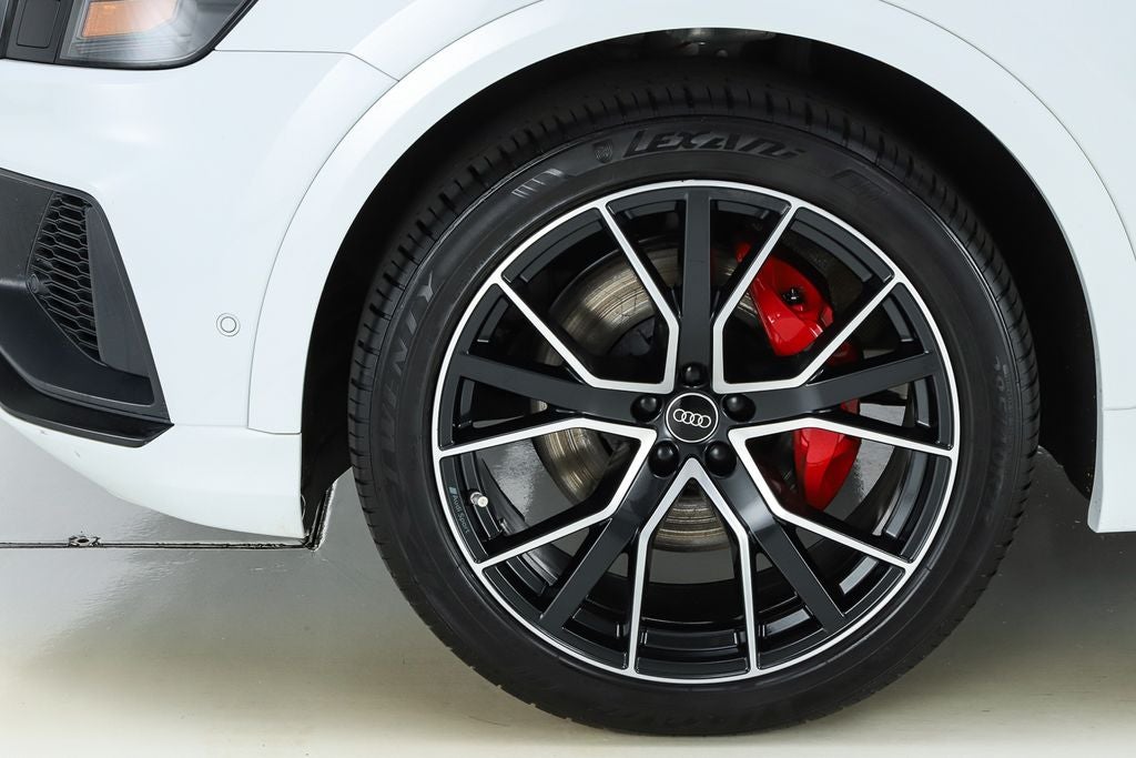 2023 Audi Q8 55 Prestige quattro