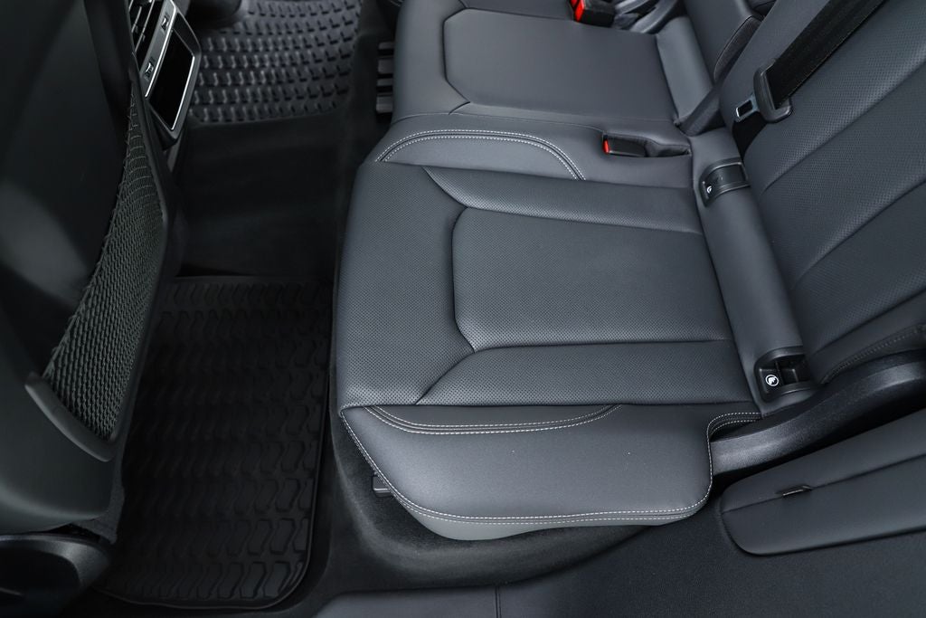 2023 Audi Q8 55 Prestige quattro