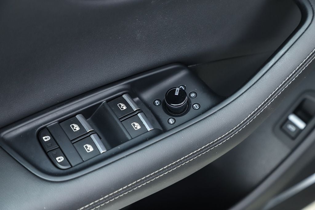 2023 Audi Q8 55 Prestige quattro