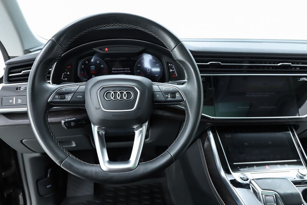 2023 Audi Q8 55 Prestige quattro