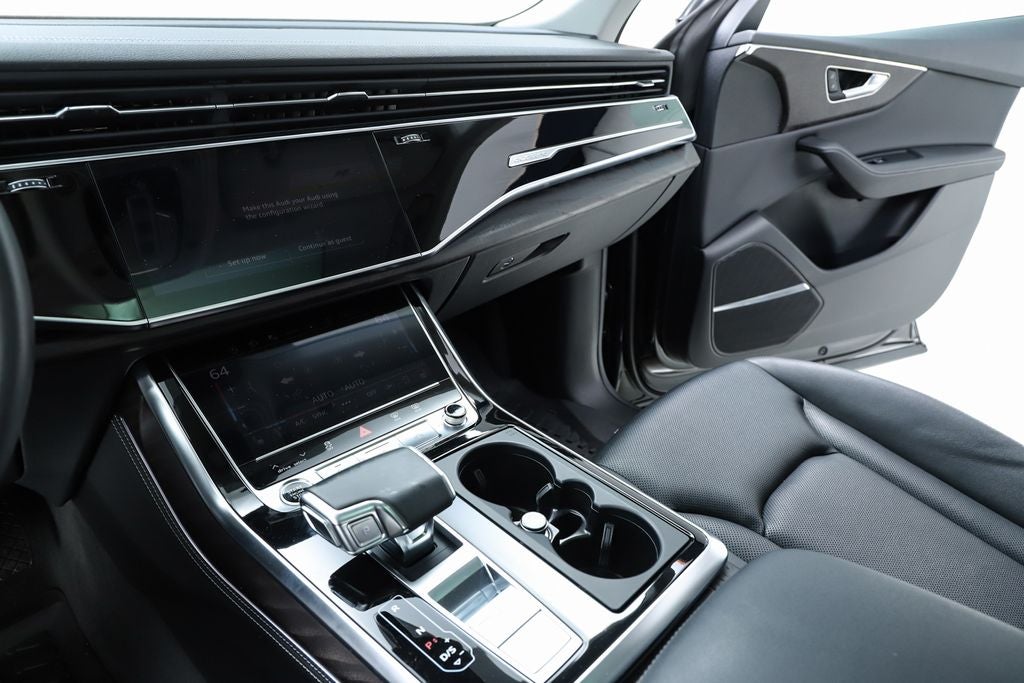 2023 Audi Q8 55 Prestige quattro