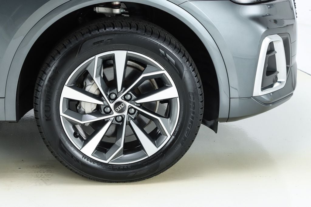 2023 Audi Q5 45 S line Premium quattro