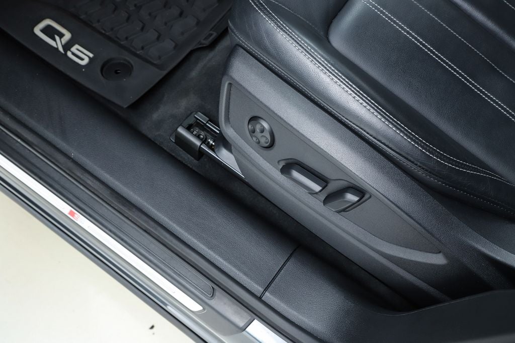 2023 Audi Q5 45 S line Premium quattro