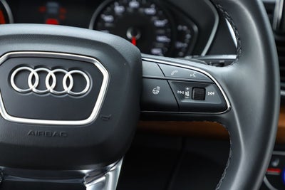 2023 Audi Q5 45 S line Premium quattro