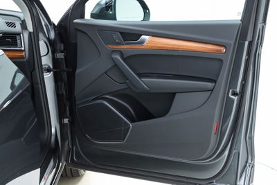 2023 Audi Q5 45 S line Premium quattro