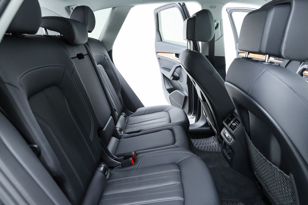 2023 Audi Q5 45 S line Premium quattro