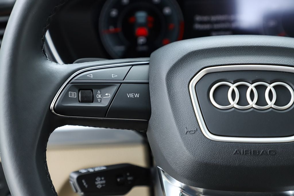 2025 Audi Q5 45 S line Premium quattro