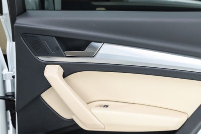 2025 Audi Q5 45 S line Premium quattro