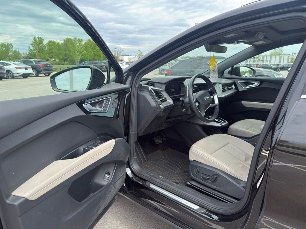 2022 Audi Q4 e-tron Premium Plus quattro