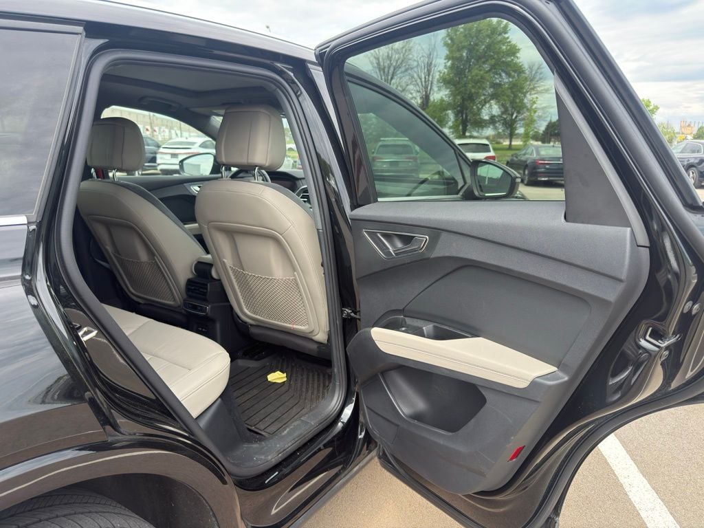 2022 Audi Q4 e-tron Premium Plus quattro