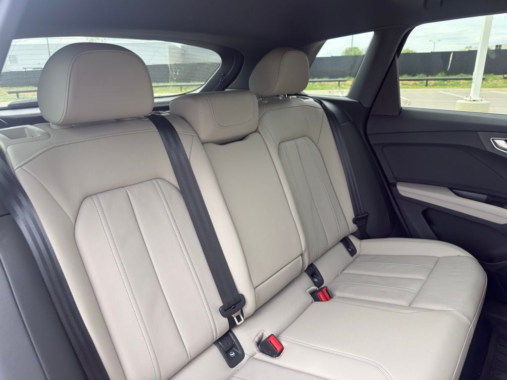 2022 Audi Q4 e-tron Premium Plus quattro