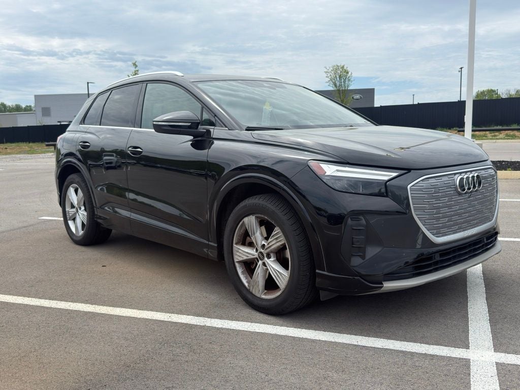 2022 Audi Q4 e-tron Premium Plus quattro
