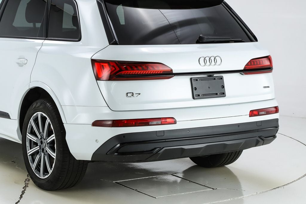 2023 Audi Q7 45 Premium Plus quattro