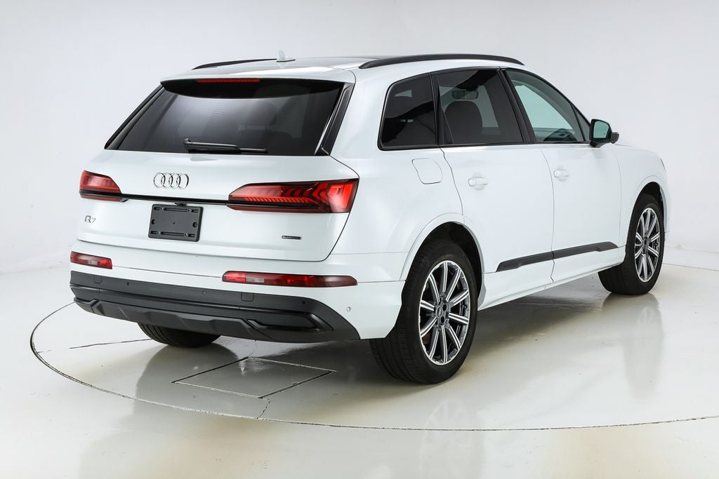 2023 Audi Q7 45 Premium Plus quattro