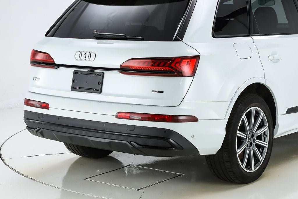 2023 Audi Q7 45 Premium Plus quattro
