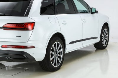2023 Audi Q7 45 Premium Plus quattro