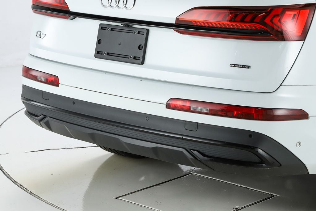 2023 Audi Q7 45 Premium Plus quattro