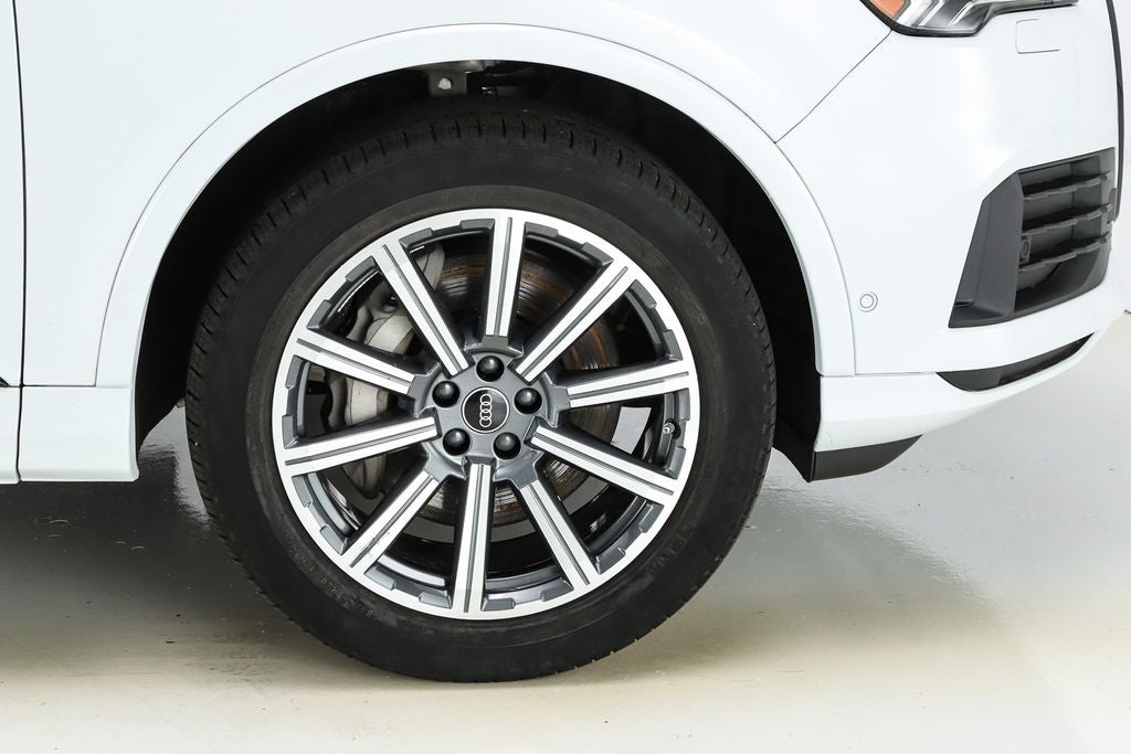 2023 Audi Q7 45 Premium Plus quattro