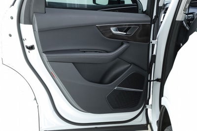 2023 Audi Q7 45 Premium Plus quattro
