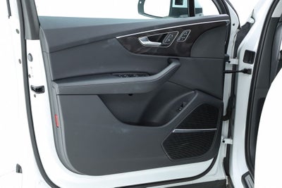 2023 Audi Q7 45 Premium Plus quattro