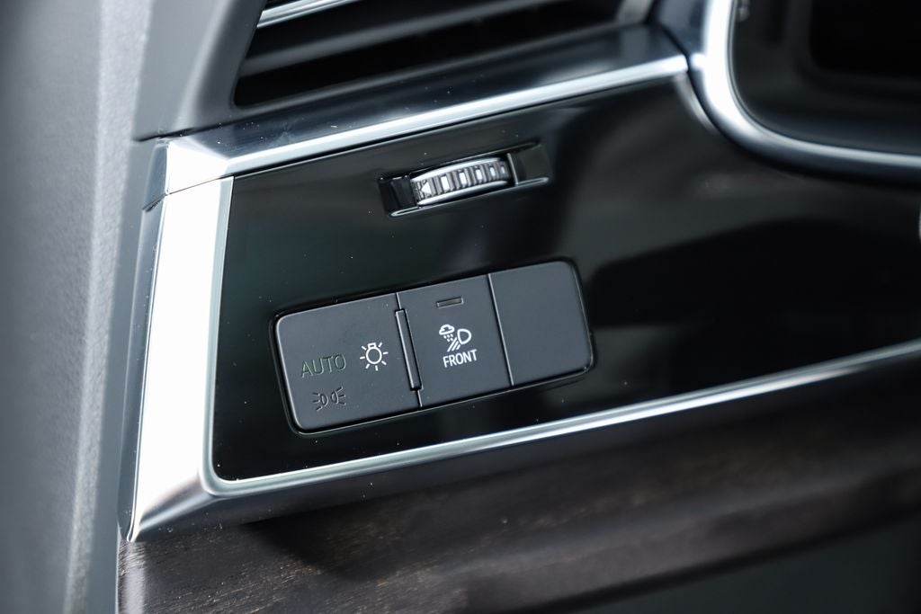 2023 Audi Q7 45 Premium Plus quattro