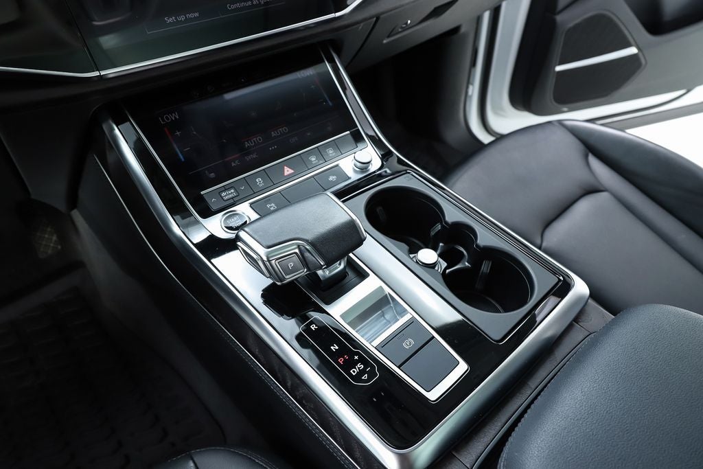 2023 Audi Q7 45 Premium Plus quattro