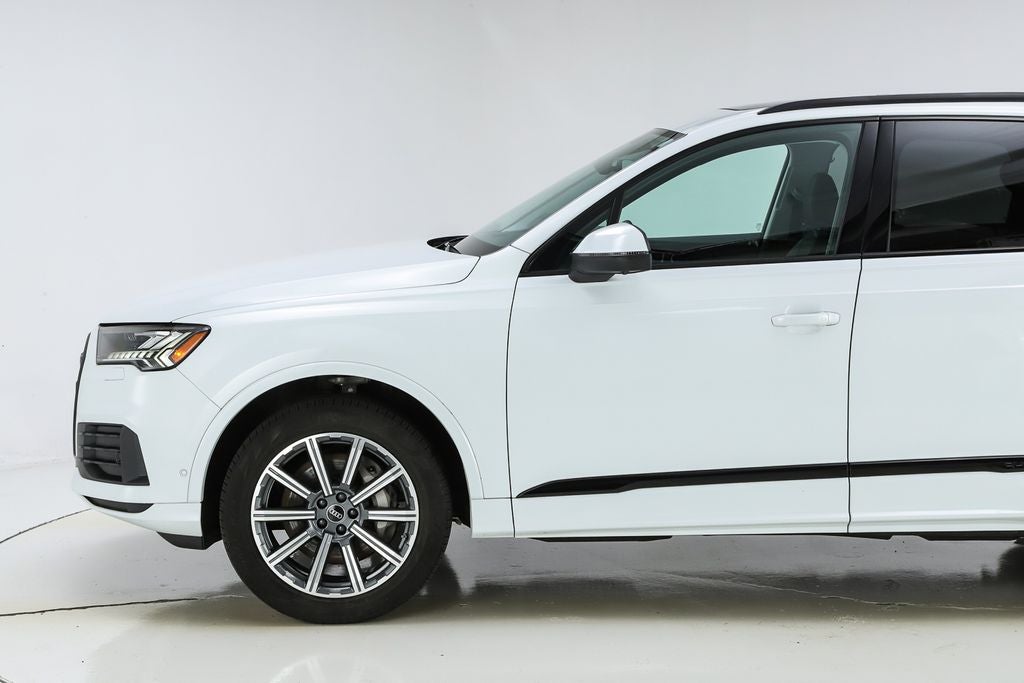2023 Audi Q7 45 Premium Plus quattro