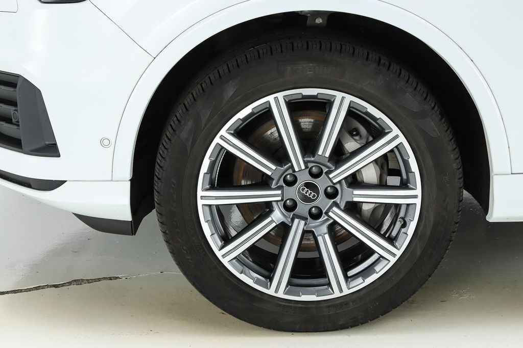 2023 Audi Q7 45 Premium Plus quattro