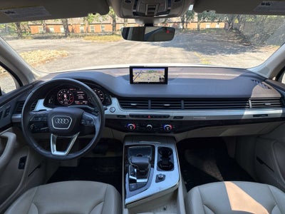 2019 Audi Q7 45 Premium Plus quattro