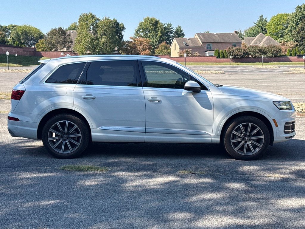 2019 Audi Q7 45 Premium Plus quattro