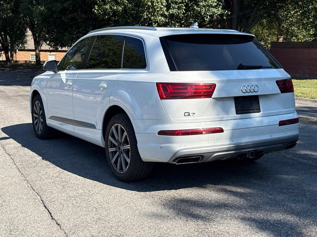 2019 Audi Q7 45 Premium Plus quattro