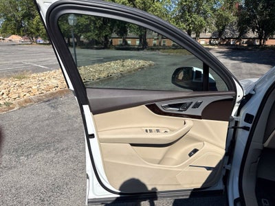 2019 Audi Q7 45 Premium Plus quattro