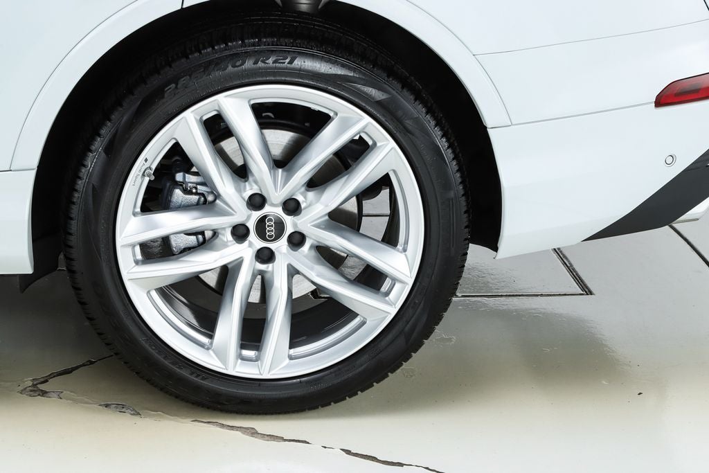 2025 Audi Q7 55 Premium Plus quattro