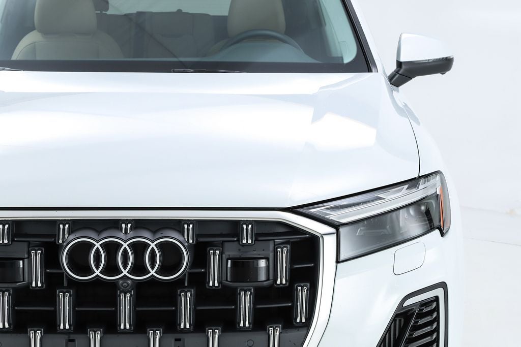 2025 Audi Q7 55 Premium Plus quattro