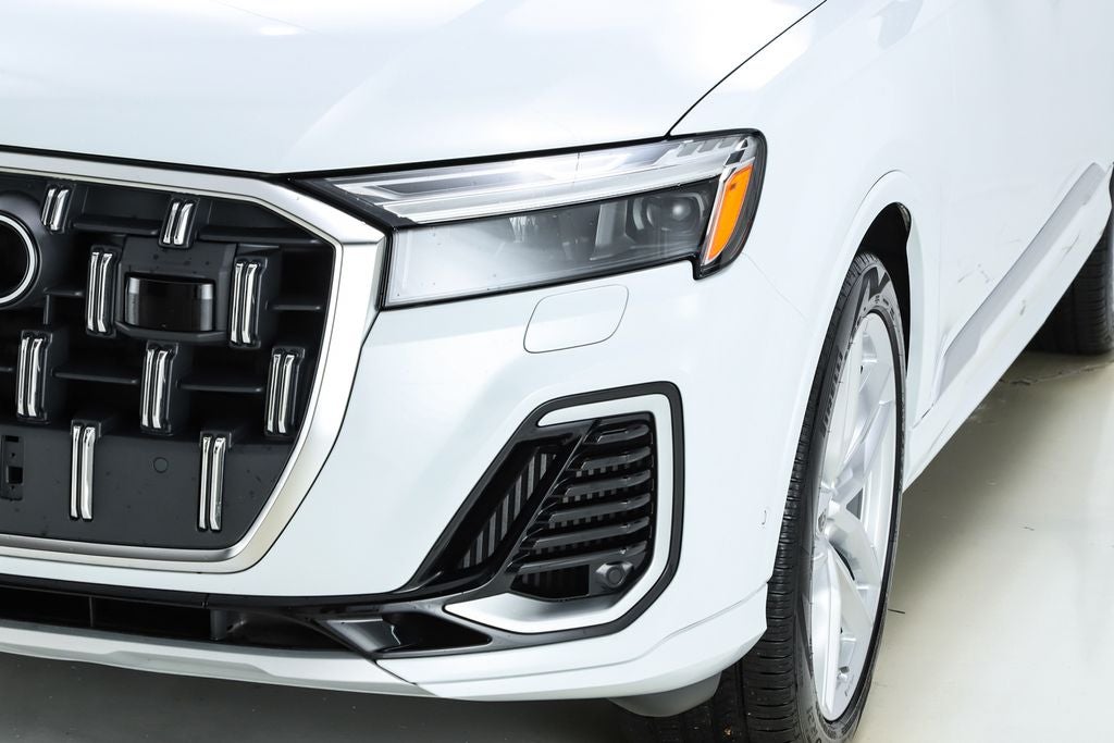 2025 Audi Q7 55 Premium Plus quattro