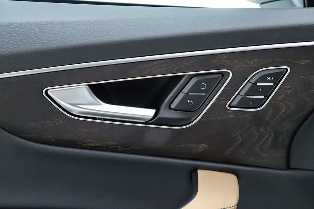 2025 Audi Q7 55 Premium Plus quattro