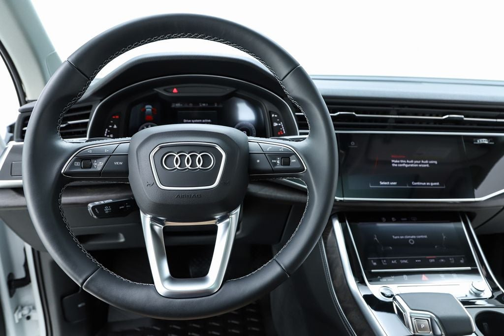 2025 Audi Q7 55 Premium Plus quattro