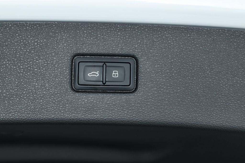 2025 Audi Q7 55 Premium Plus quattro