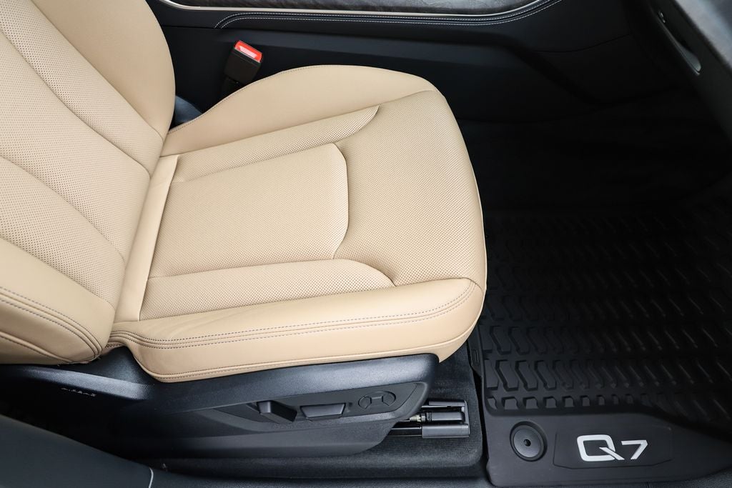 2025 Audi Q7 55 Premium Plus quattro