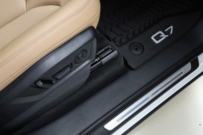 2025 Audi Q7 55 Premium Plus quattro