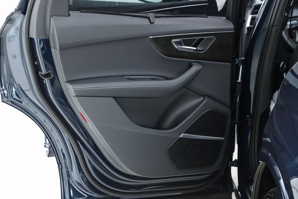 2025 Audi Q7 55 Premium Plus quattro