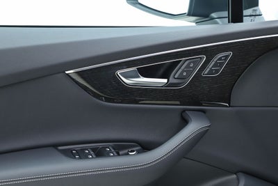 2025 Audi Q7 55 Premium Plus quattro