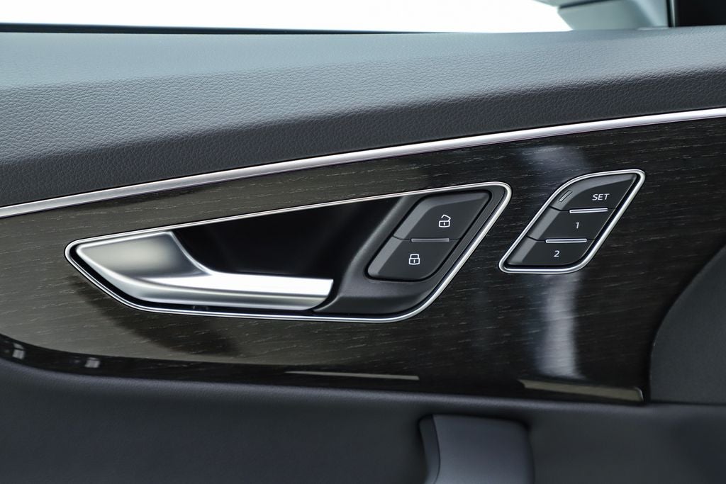 2025 Audi Q7 55 Premium Plus quattro