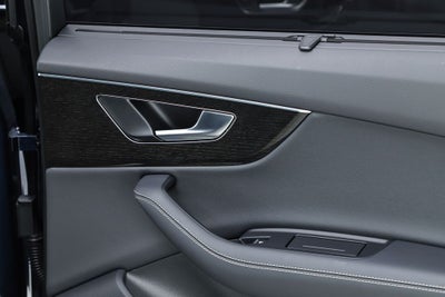 2025 Audi Q7 55 Premium Plus quattro