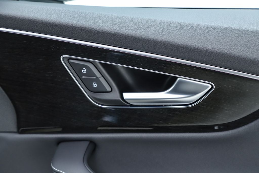 2025 Audi Q7 55 Premium Plus quattro