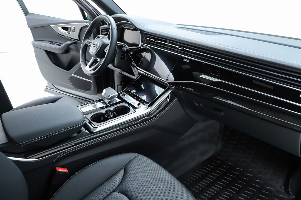 2025 Audi Q7 55 Premium Plus quattro