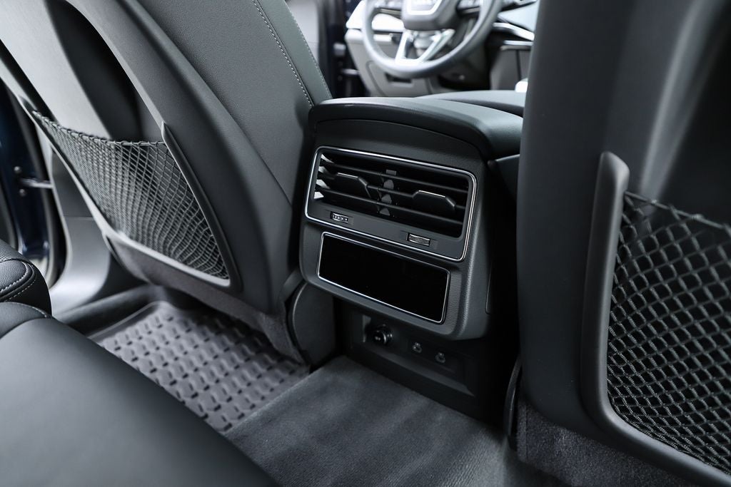 2025 Audi Q7 55 Premium Plus quattro